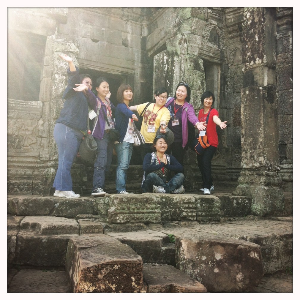 Touristen rund um Angkor