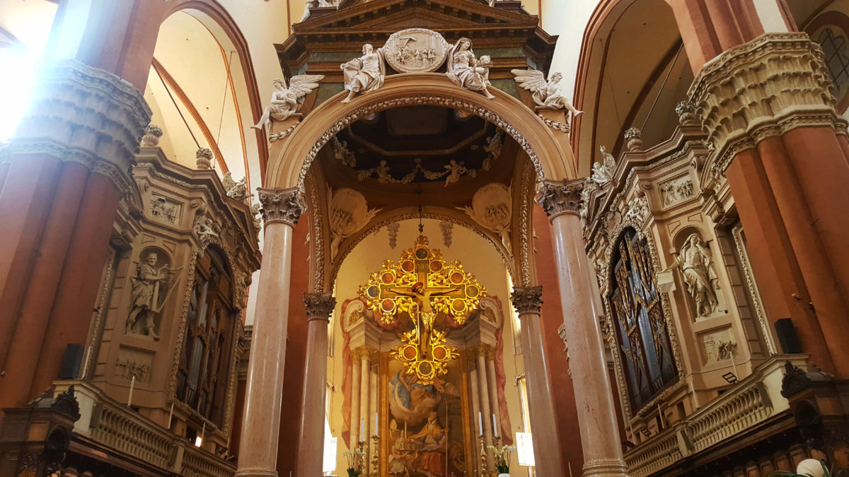 Hochaltar in der Basilika San Petronio