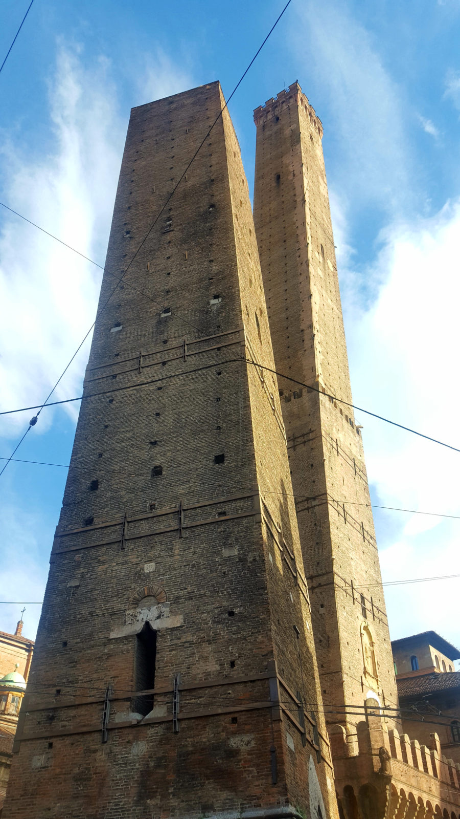 Torre Garisenda und Torre Asinelli